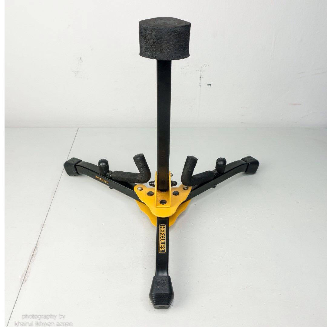 hercules electric guitar stand, Hobbies & Toys, Music & Media, Musical
