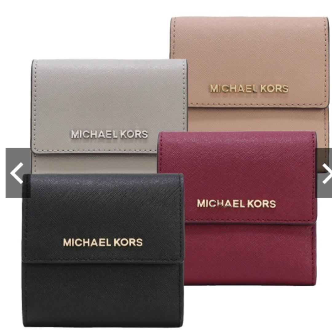 michael kors jet set travel carryall wallet