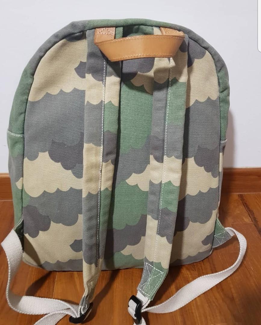 Levi's camo backpack shop