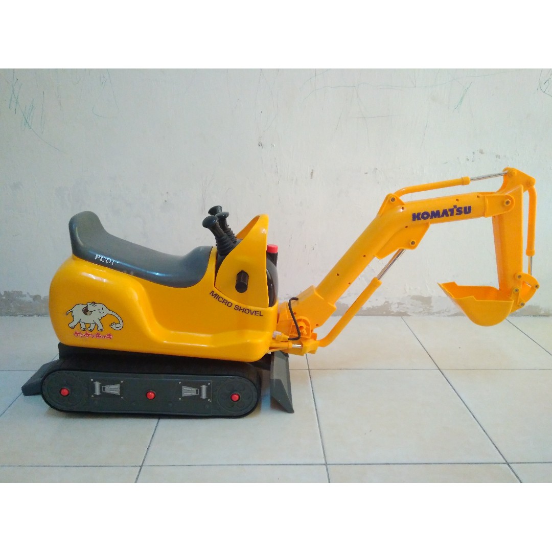 micro excavator ride on toy