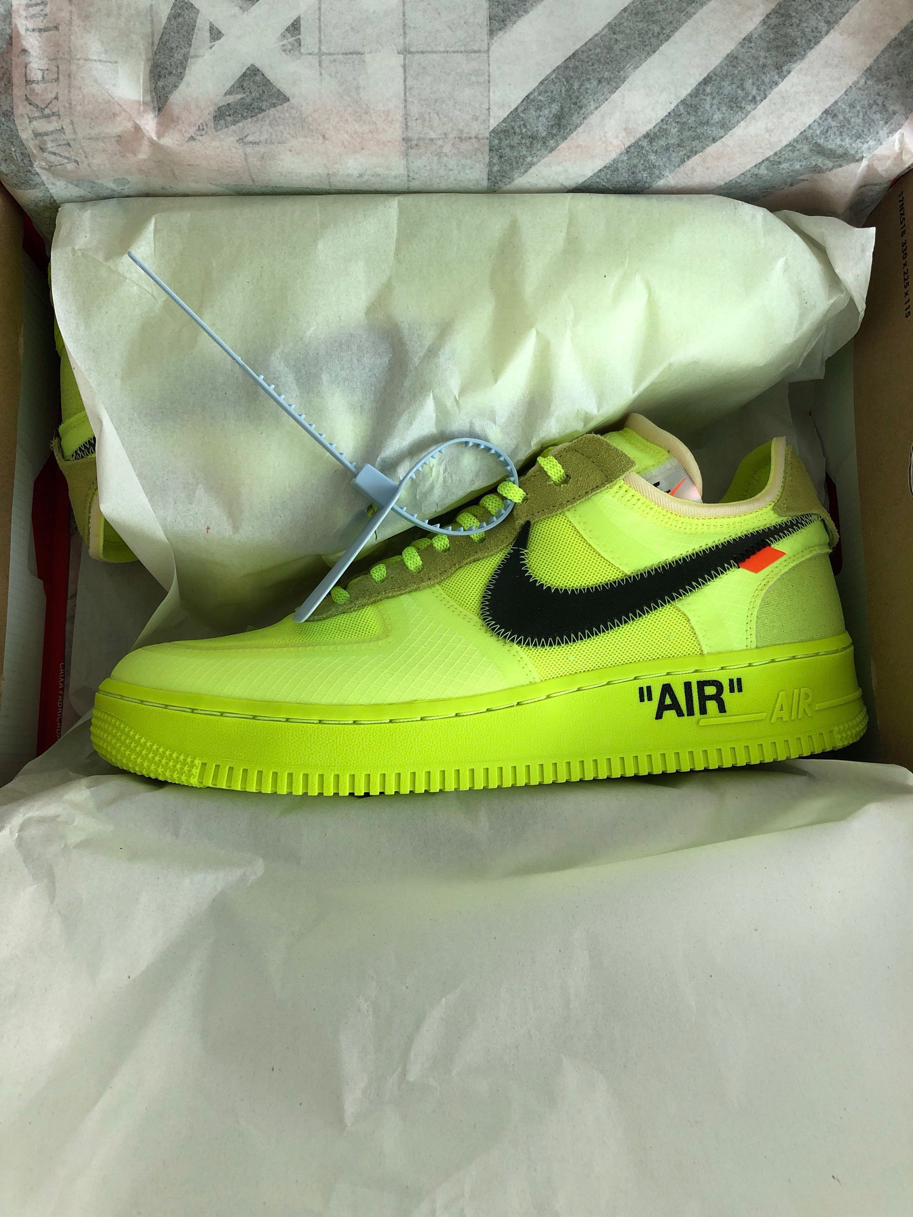 x Nike Air Force 1 Low Volt Green 