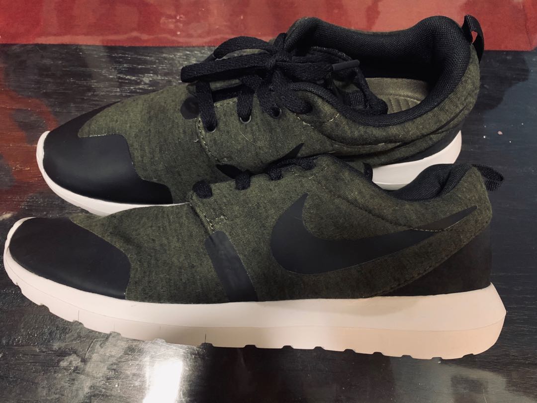 Nike roshe olive store