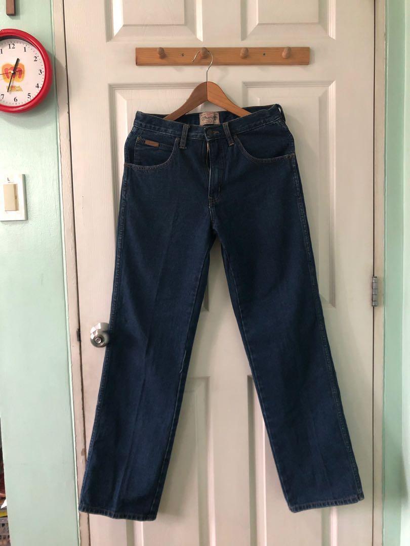 wrangler jeans womens near me