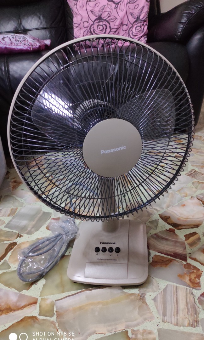 Panasonic 12 Inch Desk Fan F300cs Beige Grey Furniture Home Living Lighting Fans Fans On Carousell