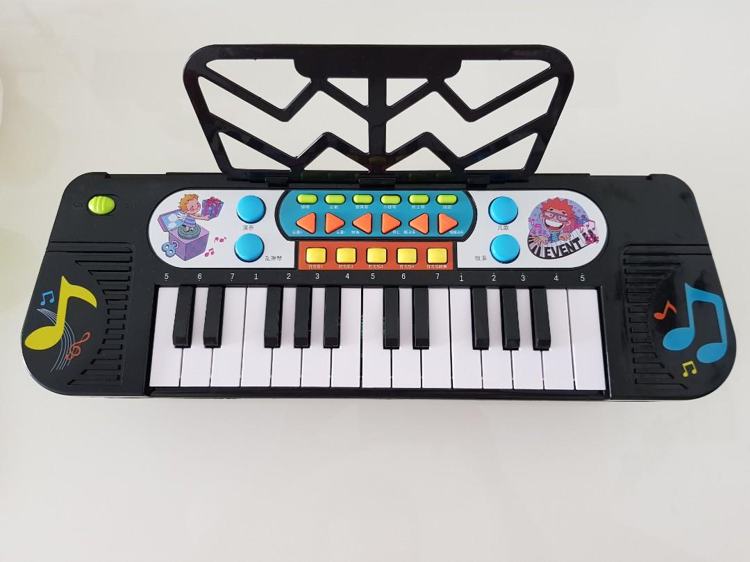 small toy piano