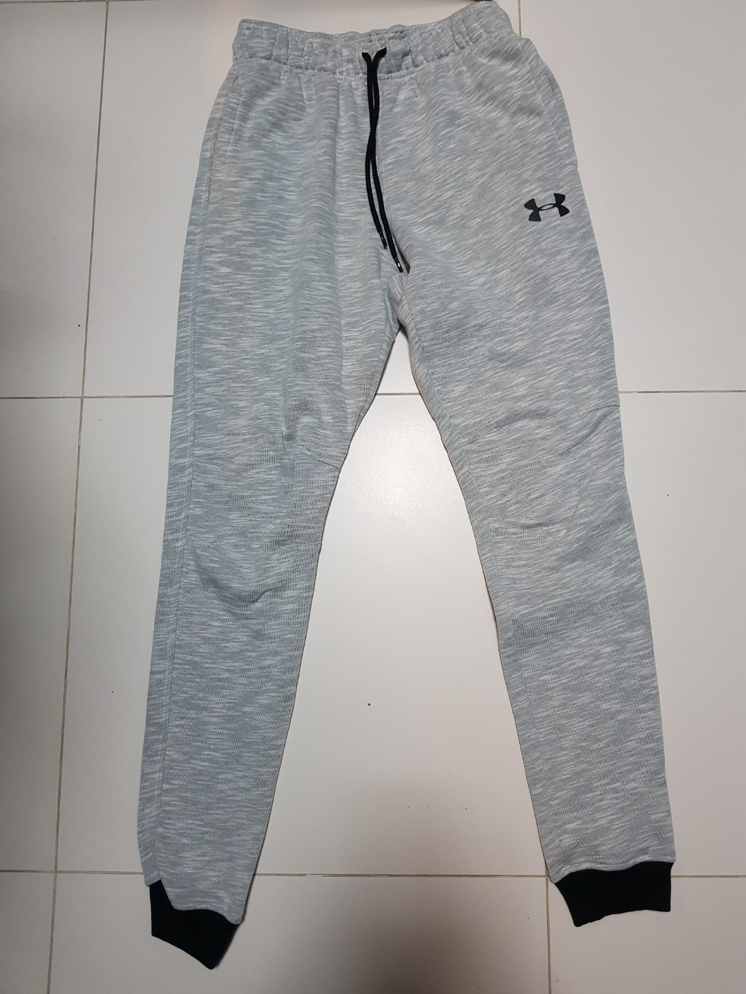 Under Armour sweatpants, Men's Fashion 