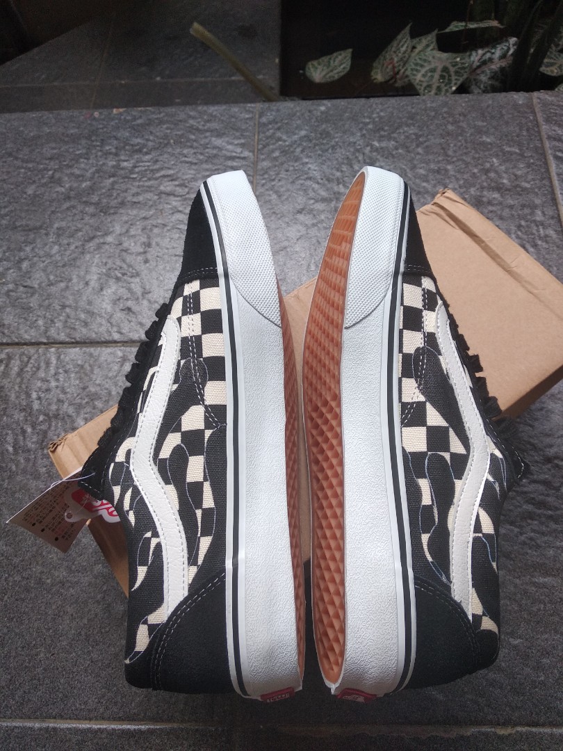 custom checkerboard vans