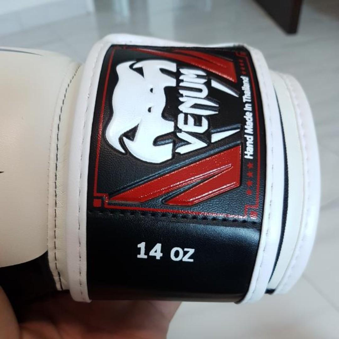 Venum Elite Boxing Gloves 14oz, Sports, Sports & Games Equipment on