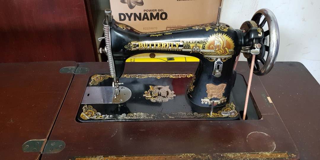 Vintage Butterfly Sewing Machine, Hobbies & Toys, Memorabilia & Collectibles, Vintage