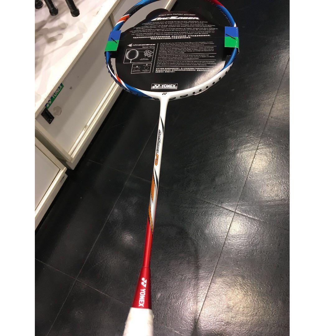 新品~Yonex Nanoray 9 羽毛球拍, 運動產品, 運動與體育, 運動與體育- 球拍和球類運動- Carousell
