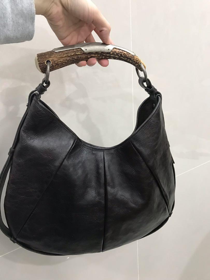 Ysl牛角包咖啡色 名牌精品 精品包包在旋轉拍賣