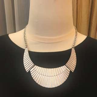 H&M Necklace