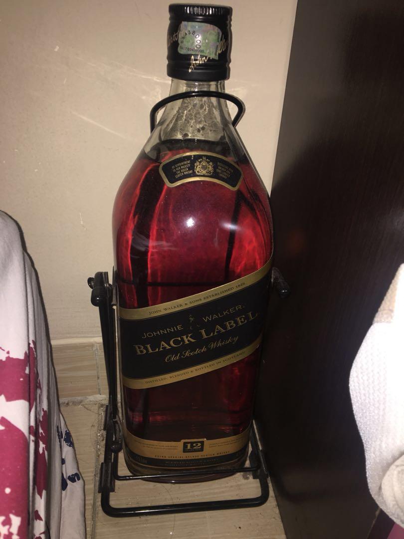 BLACK LABEL JOHNNIE WALKER OLD SCOTCH WHISKY, Makanan ...