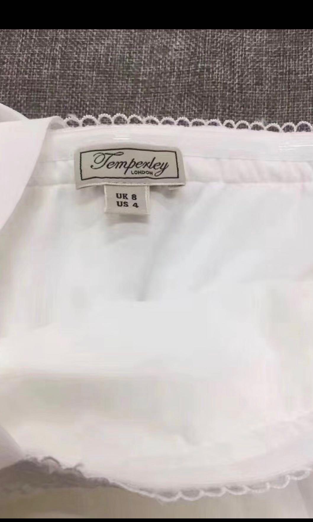 BNWT Temperley London Berry Lace Cocktail Dress, Women's Fashion, Dresses & Sets, Dresses on Carousell BNWT Temperley London Berry Lace Cocktail Dress, Women's Fashion, Dresses & Sets, Dresses on Carousell