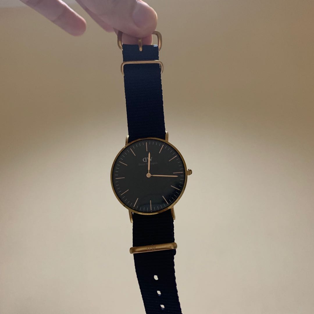 Wellington Classic Bayswater 36mm Rosegold Black Watch, Women's Fashion, Watches & Accessories, Watches on Carousell