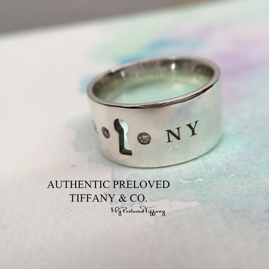 Excellent Authentic Tiffany Co. NY Key Hole Lock Band Ring 2