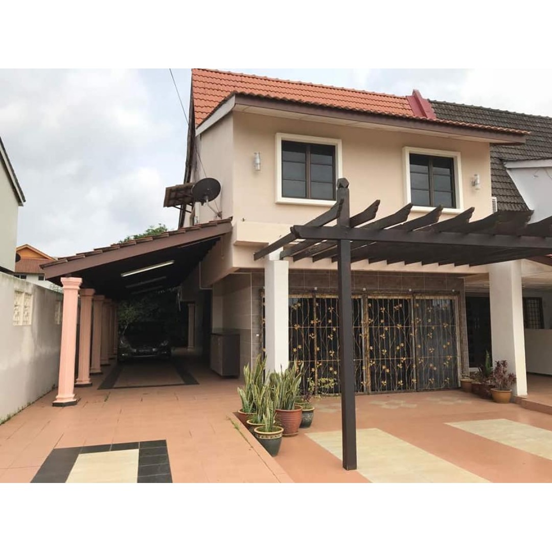 Fully Furnished Double Storey Semi D Taman Pantai Batu Hitam Beserah Kuantan