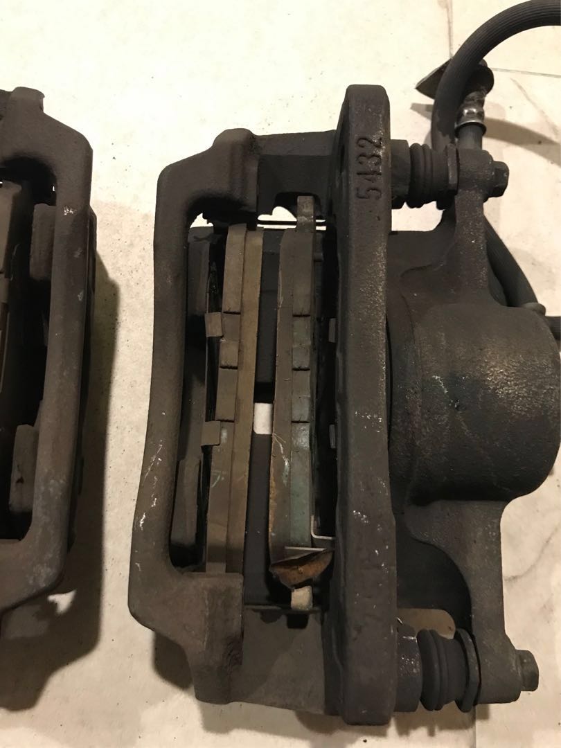 Honda Civic FD1 Brake Rotor and Calipers with brake pads (stock and in