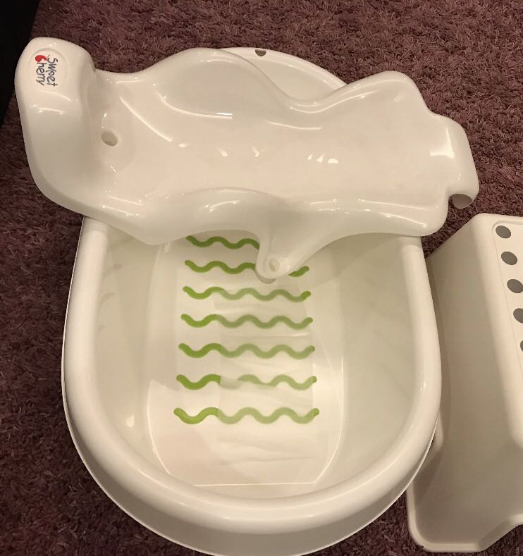 Ikea baby shop bath tub stand