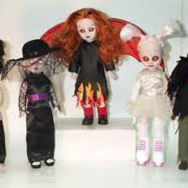 living dead dolls series 4