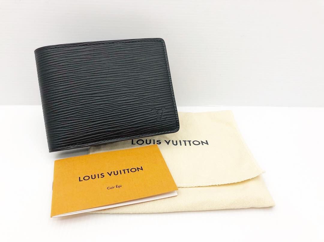 Louis Vuitton EPI Multiple wallet (M60662)