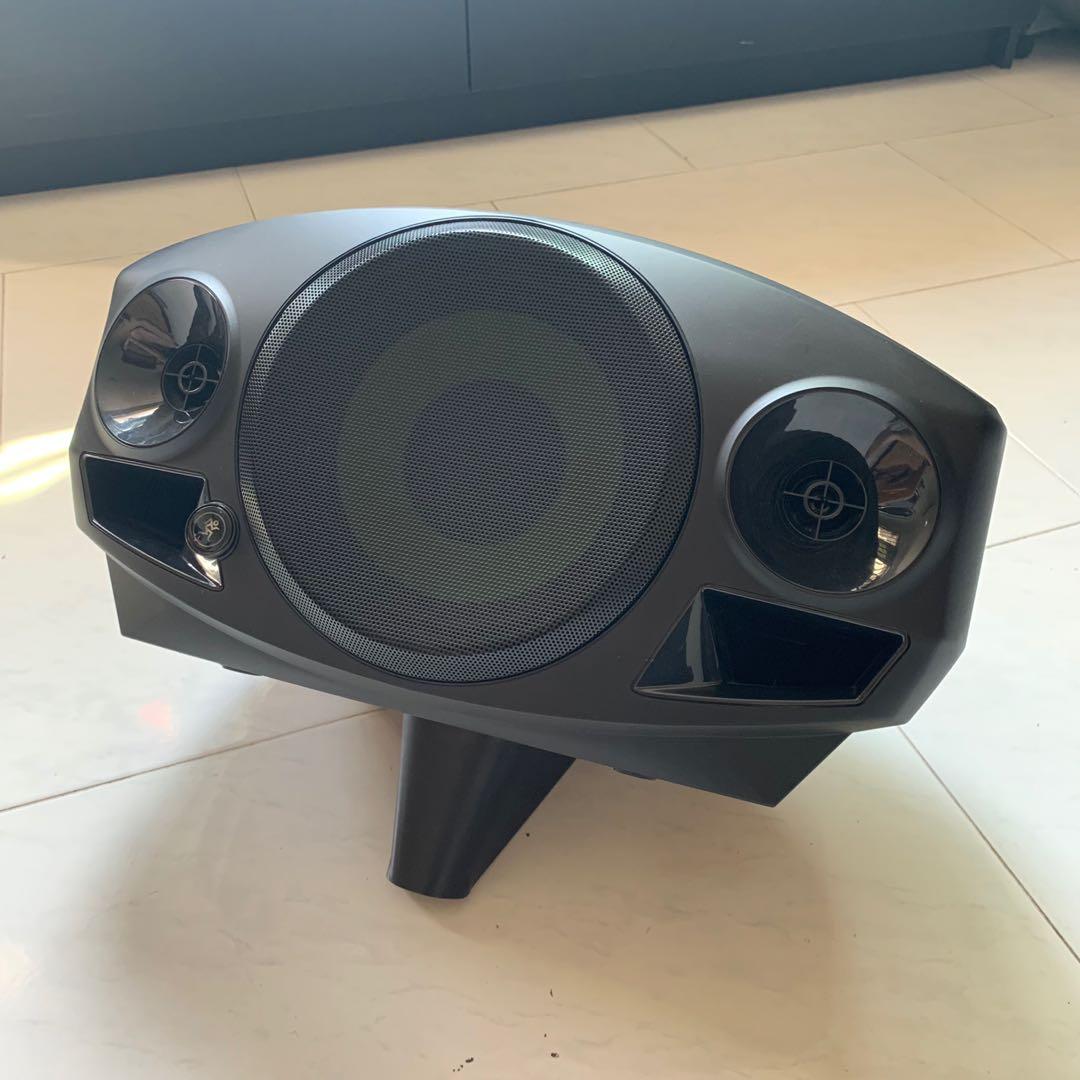 mackie freeplay portable pa system