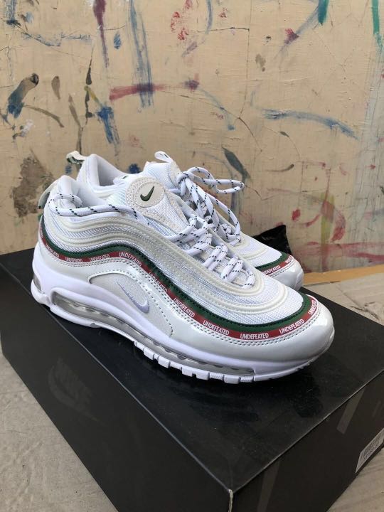 Air max 97 og undefeated white best sale