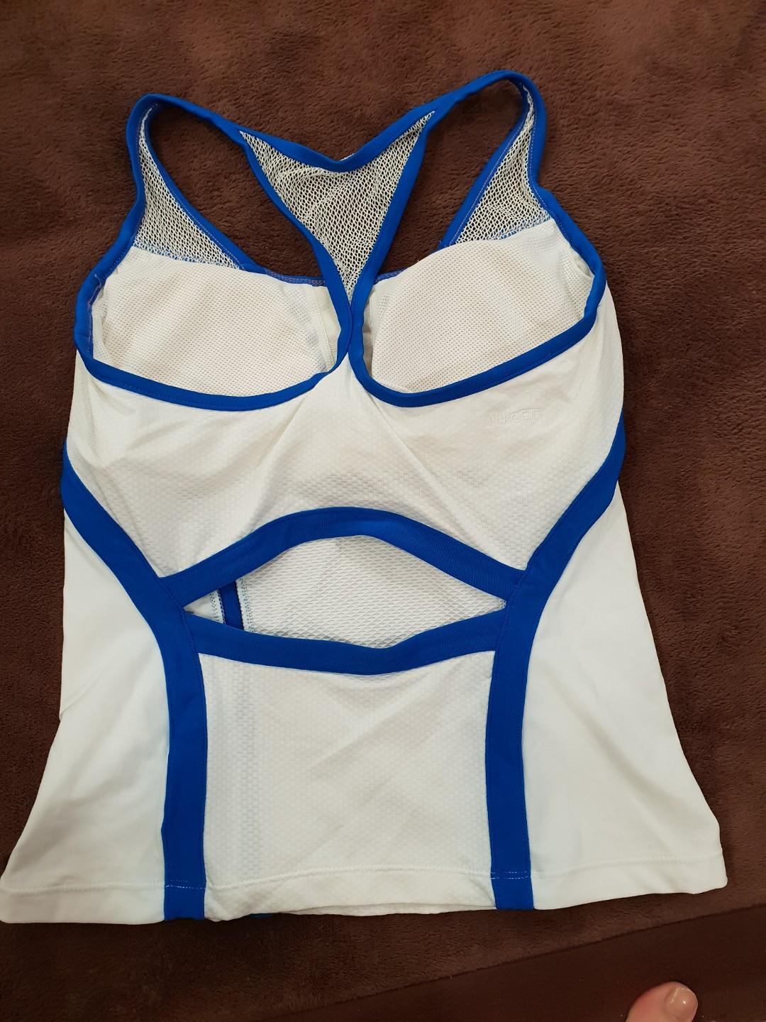 nike women's tank top with built in bra
