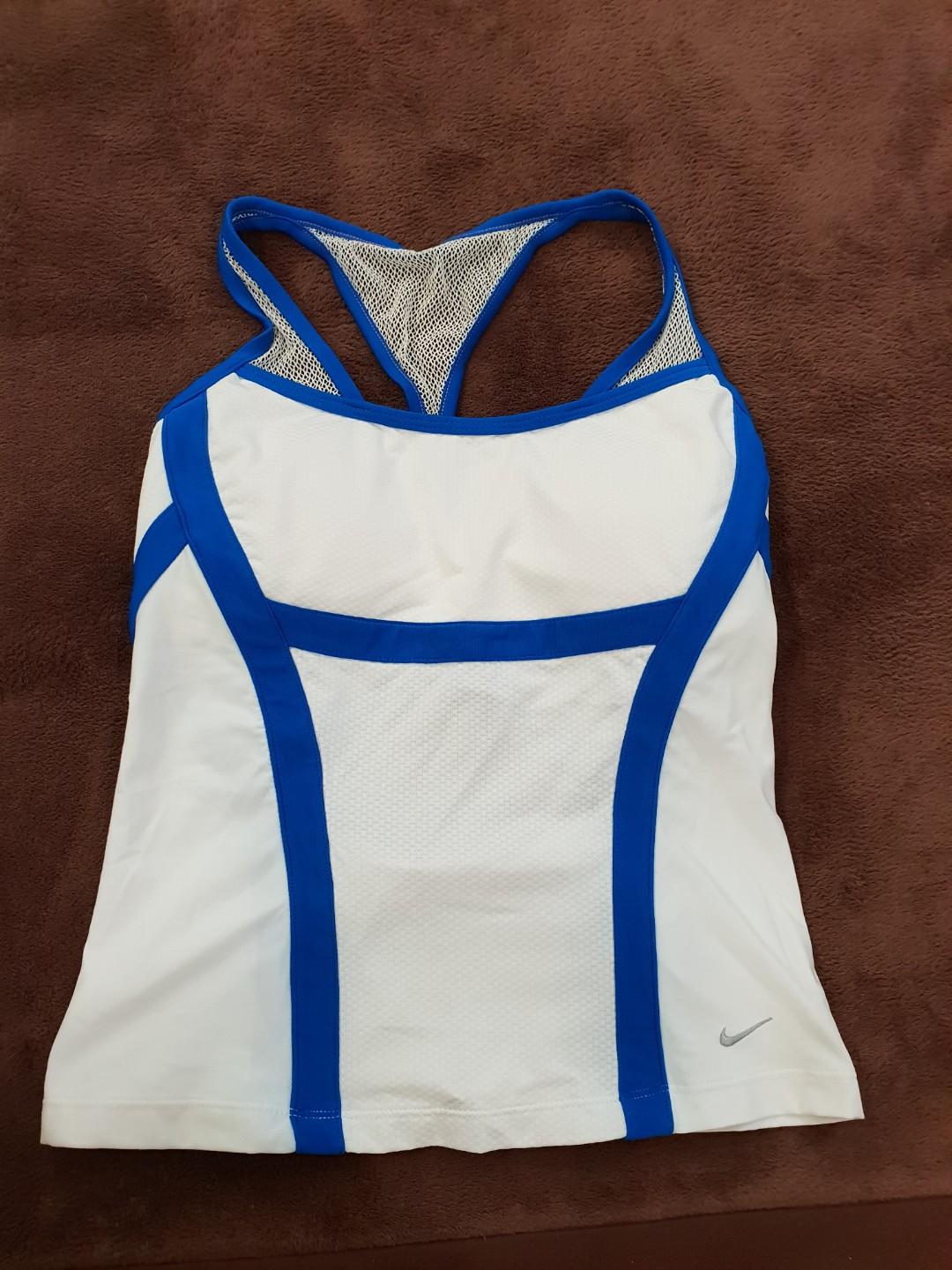 nike women's tank top with built in bra
