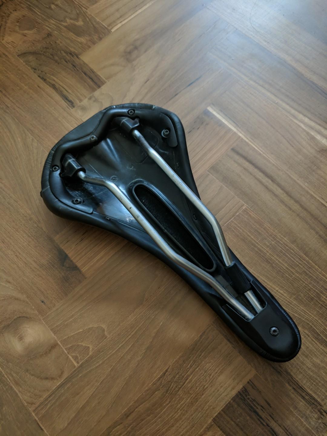 oval concepts 344 saddle