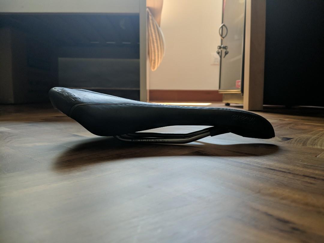 oval concepts 500 saddle