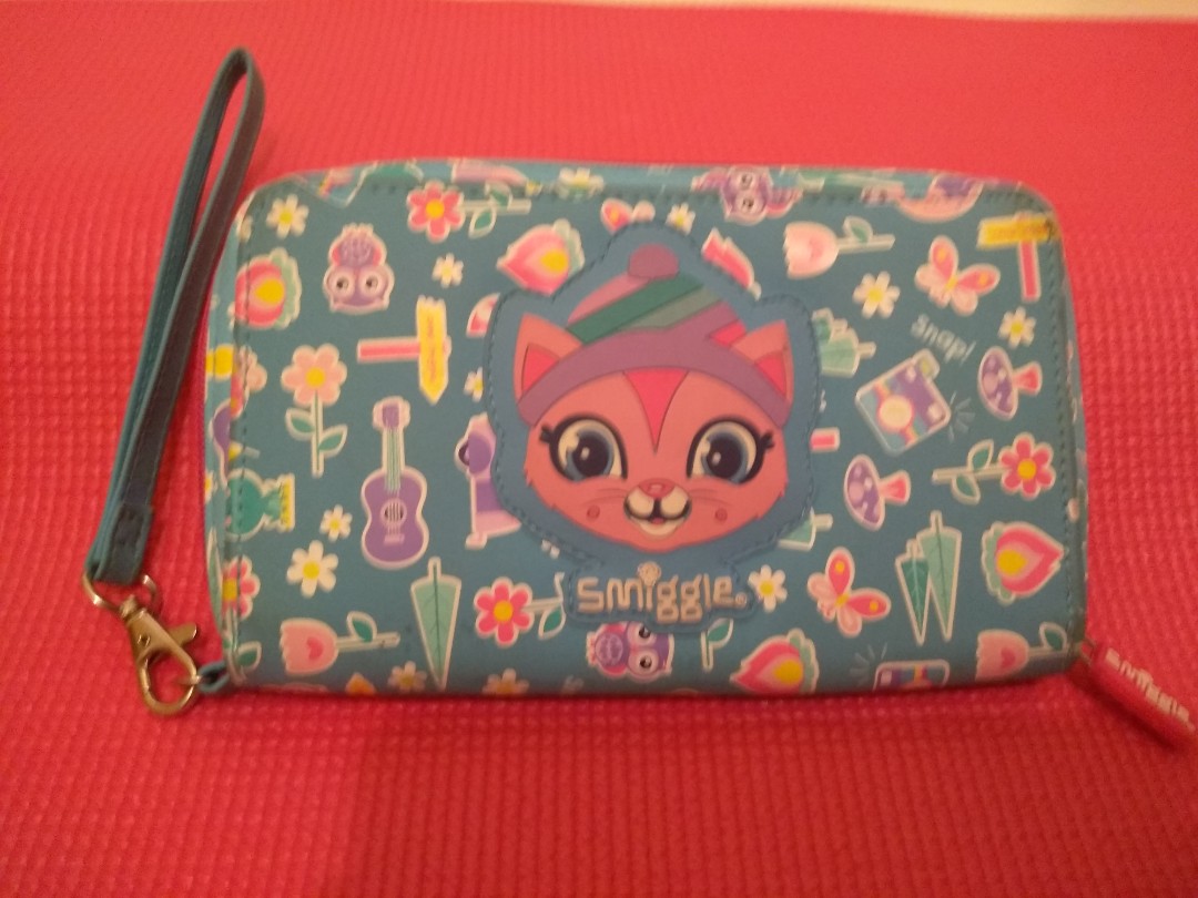 smiggle purse with strap