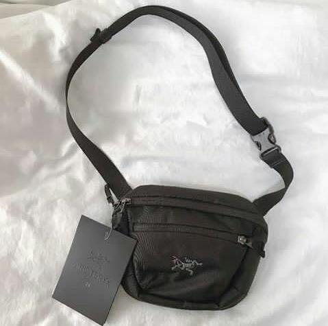 Waistpack Arcteryx maka 1 Men s Fashion Bags Sling Bags on Carousell