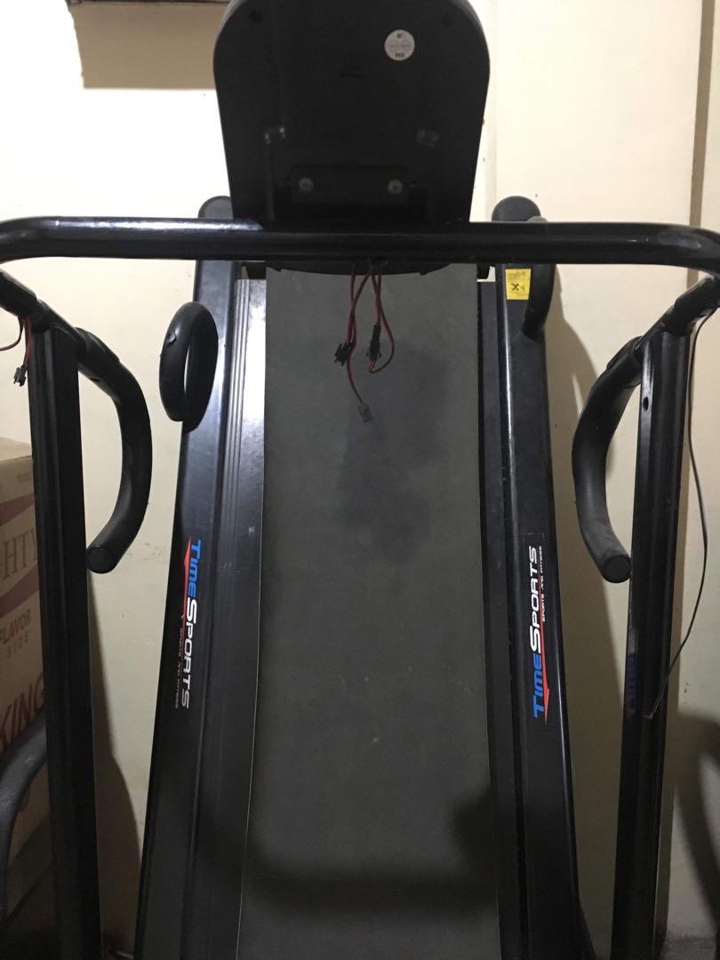 2nd Hand Manual Treadmill Sports Other Sports Equipment On Carousell