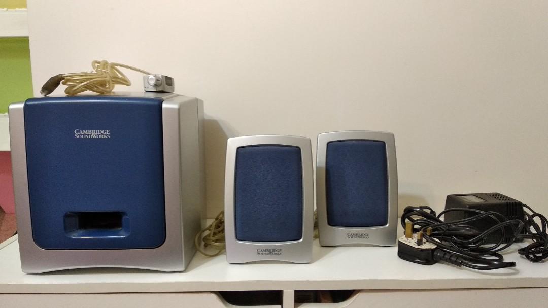 creative cambridge soundworks 2.1 pc speakers
