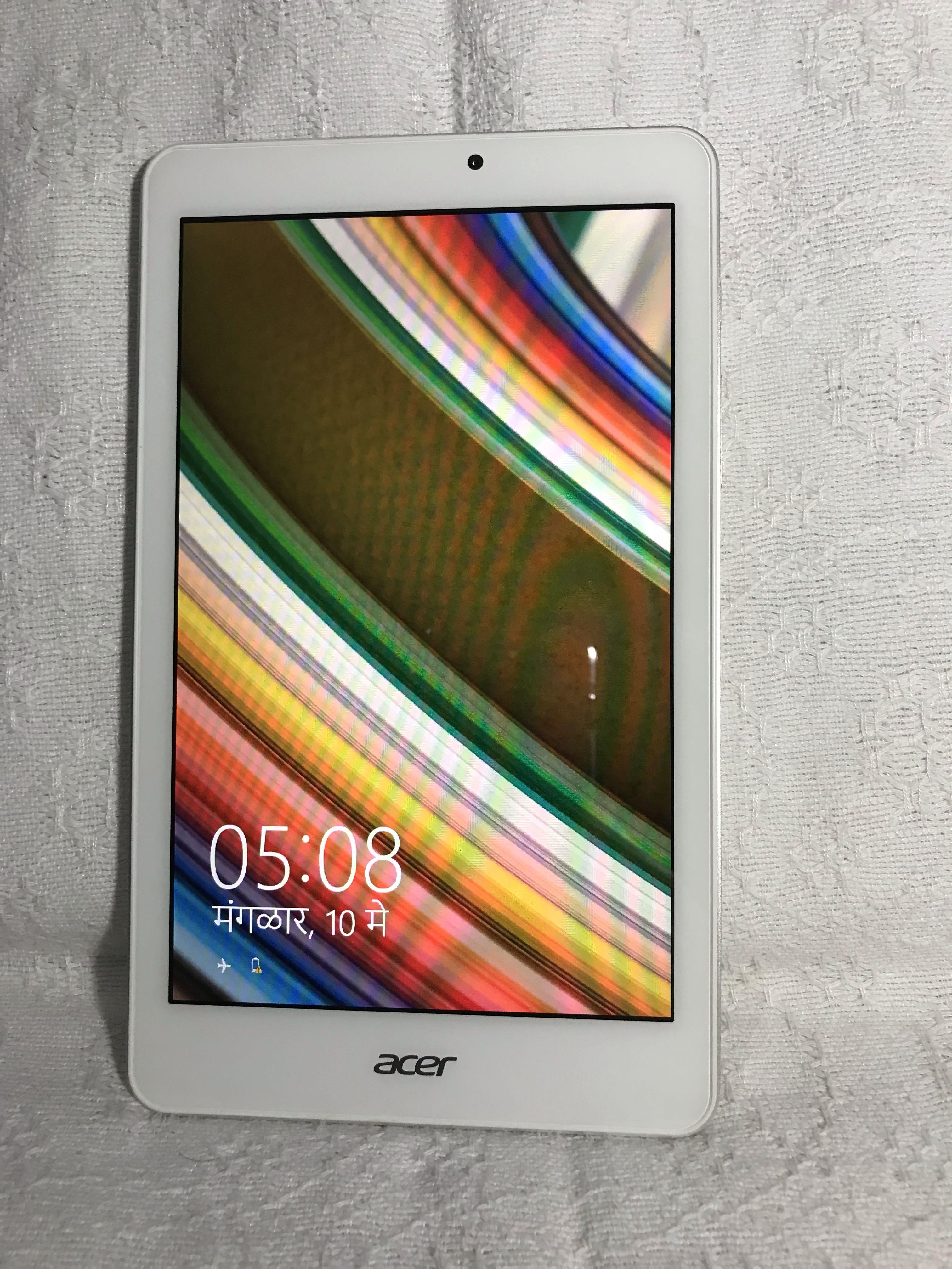 ACER Tab 8 Windows (Category: Windows) located in Famy. Submitted by 888qmart (Listing ID 95823658, Image 1). Description: White Never been used Good as new Windows series Can be use as laptop.