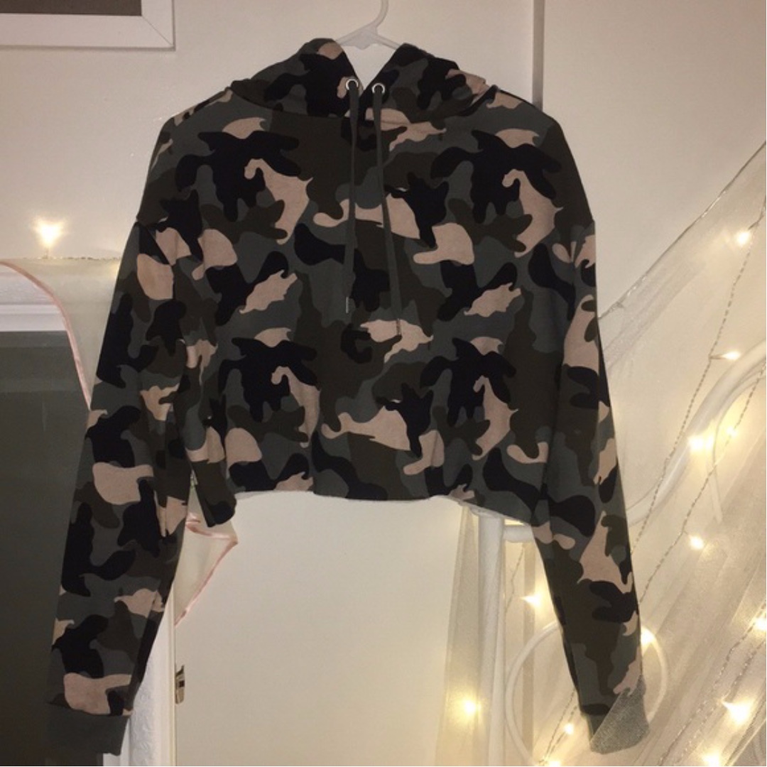 army cropped hoodie