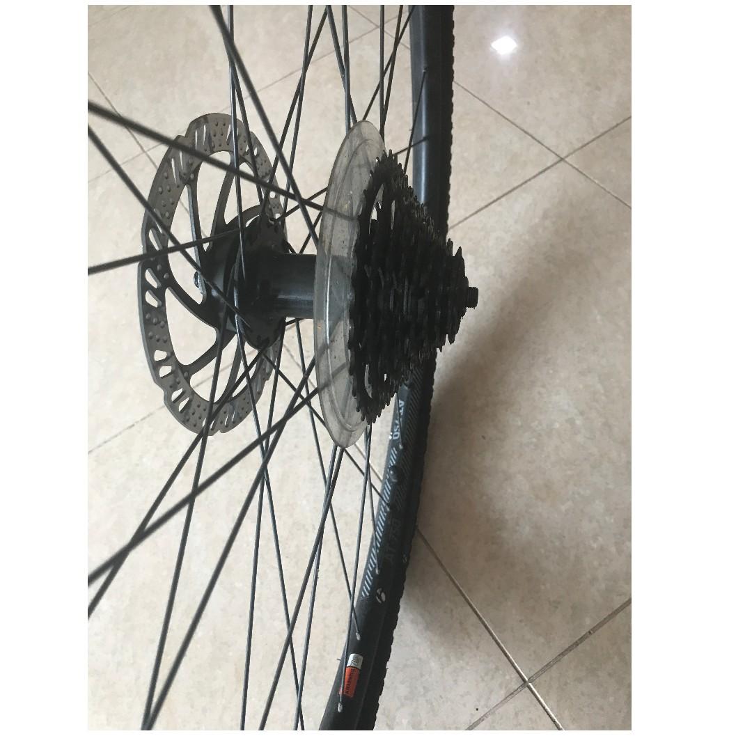 bontrager 700c