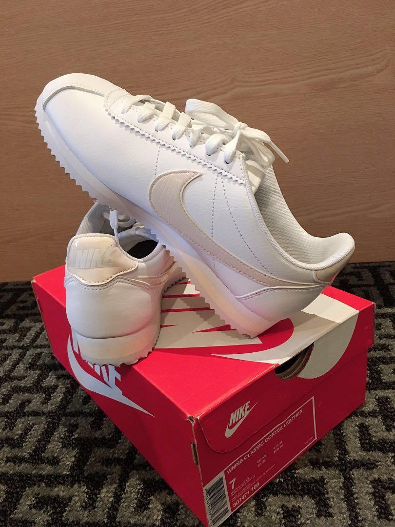 cortez nike beige