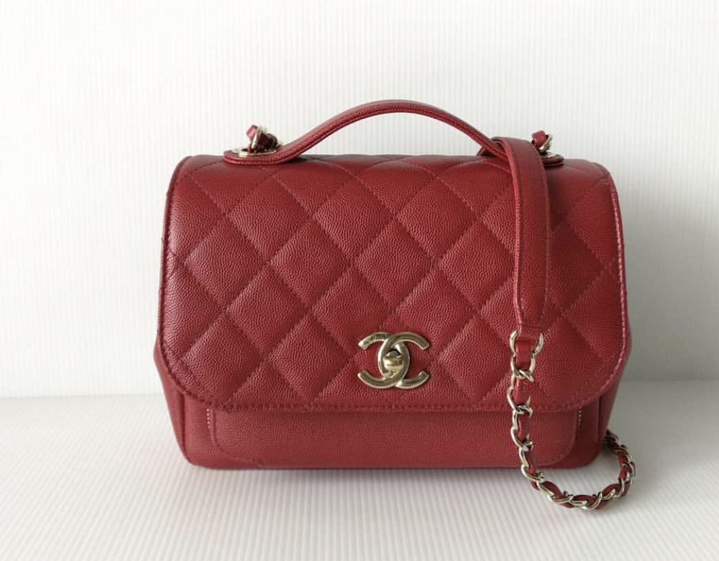 Chanel Business Affinity Flap Bag Quilted Caviar Small Red 1782091