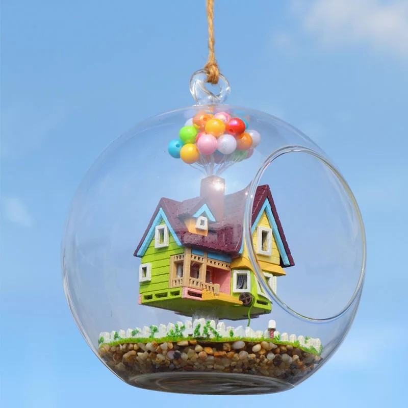 DIY mini Up house with glass globe tiny house, Babies & Kids, Baby