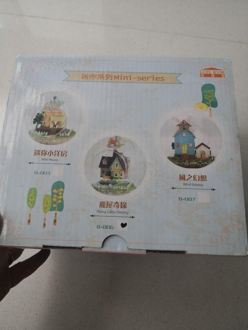 DIY mini Up house with glass globe tiny house, Babies & Kids, Baby