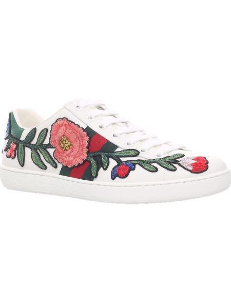 gucci arrow trainers