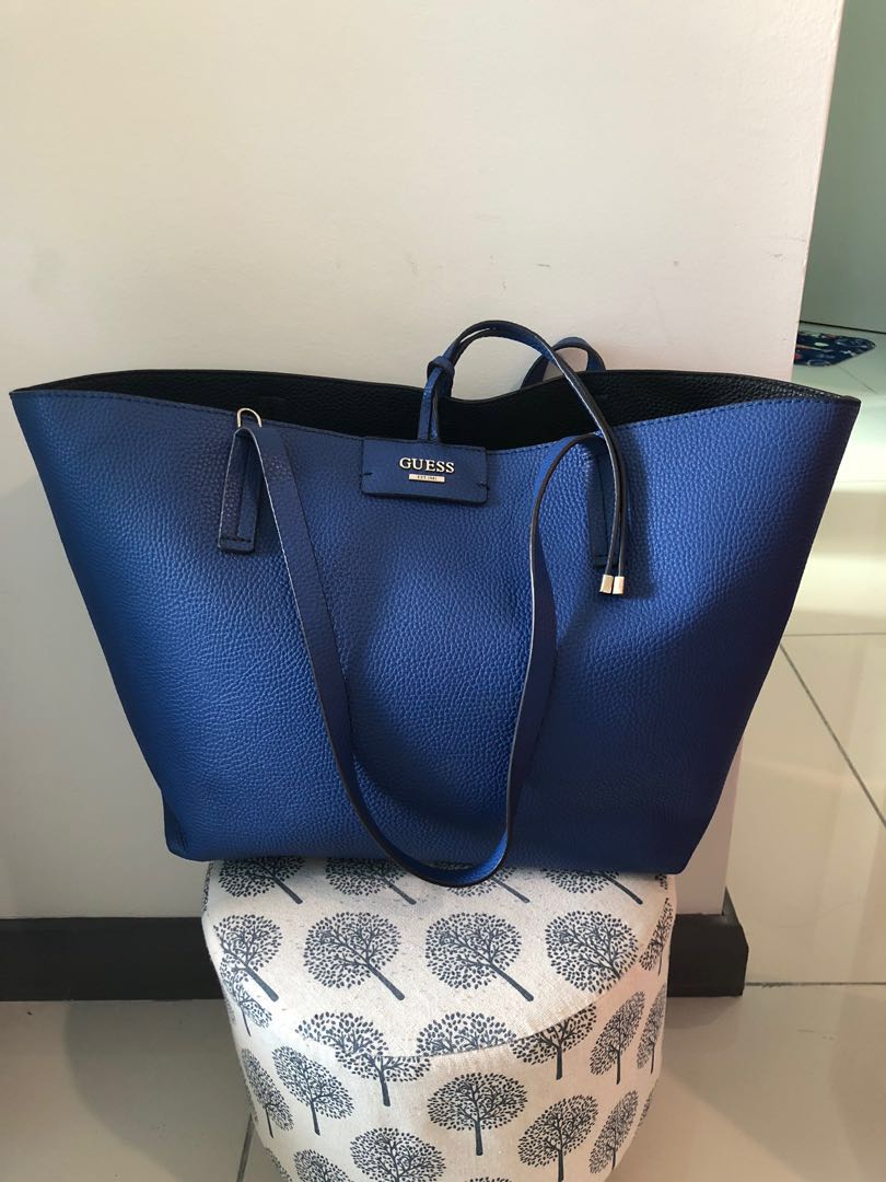 Guess two outlet way bag
