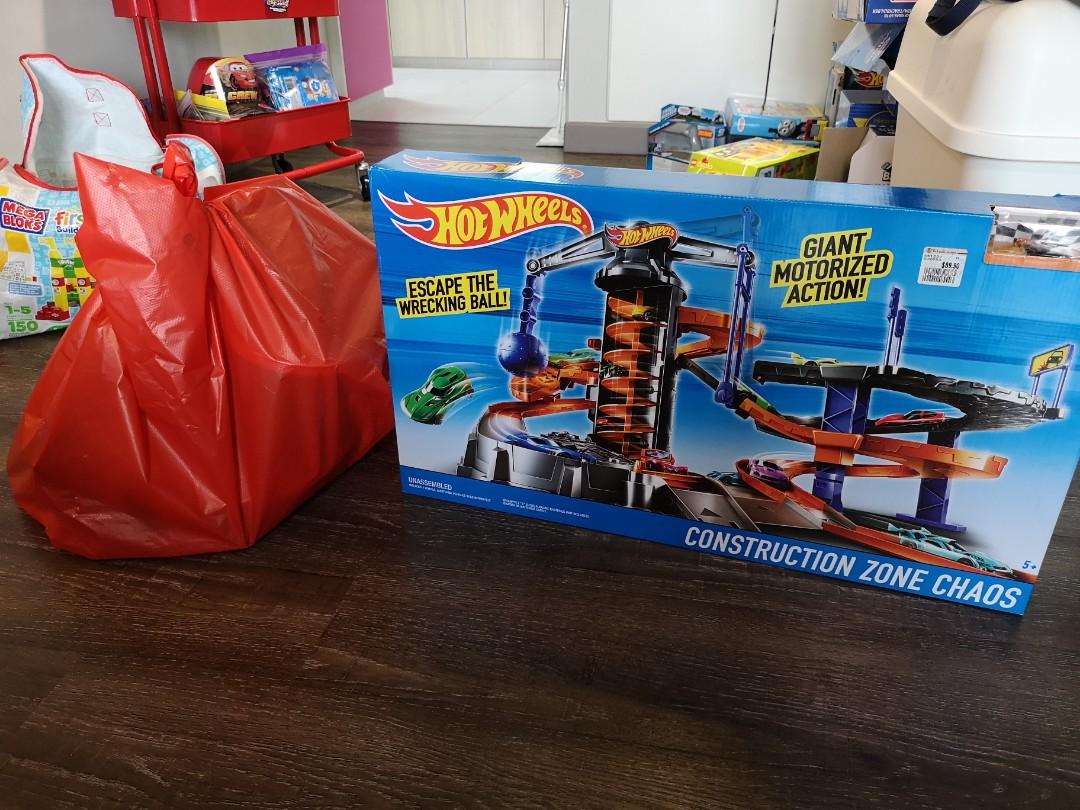 Hot wheels construction zone discount