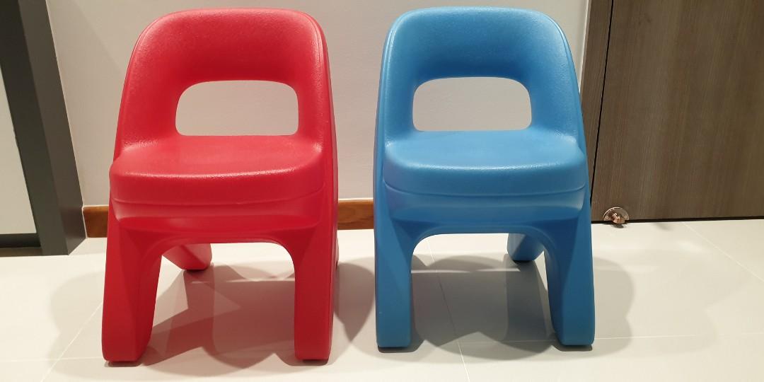 Little tikes top plastic chair
