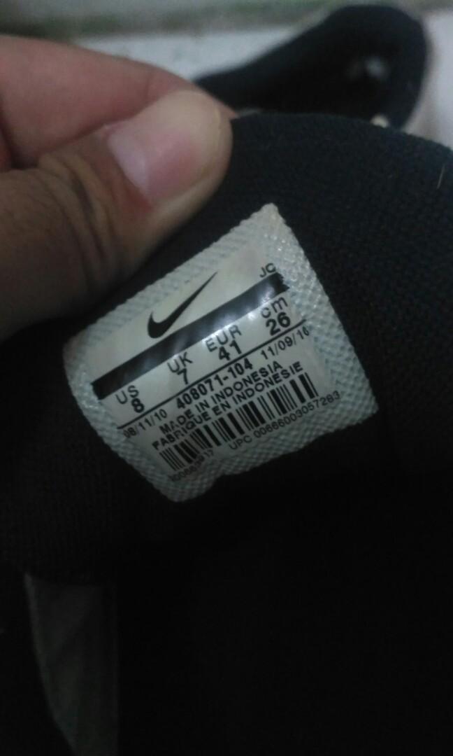nike badminton shoes