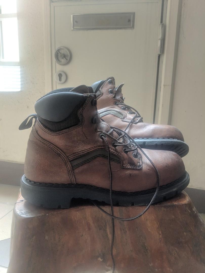 red wing toe cap