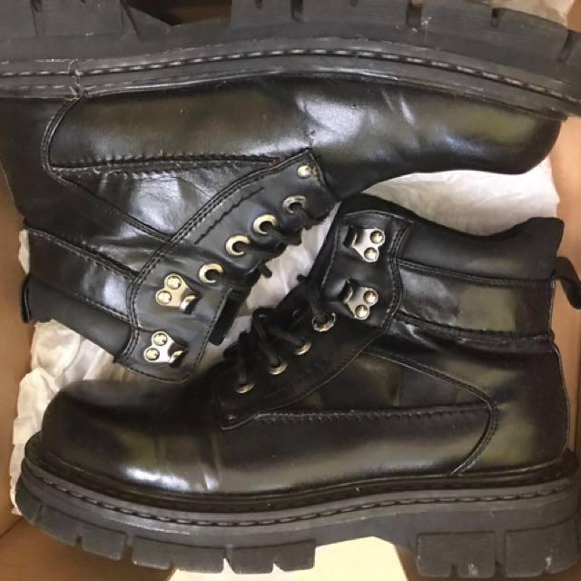 Reduced Martino Winter Boots With Insulation Made In Canada