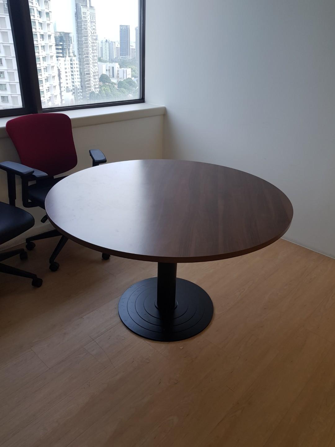 Price Slashed Round Meeting Table 6 Chairs Price Slashed Round Meeting Table 6 Chairs